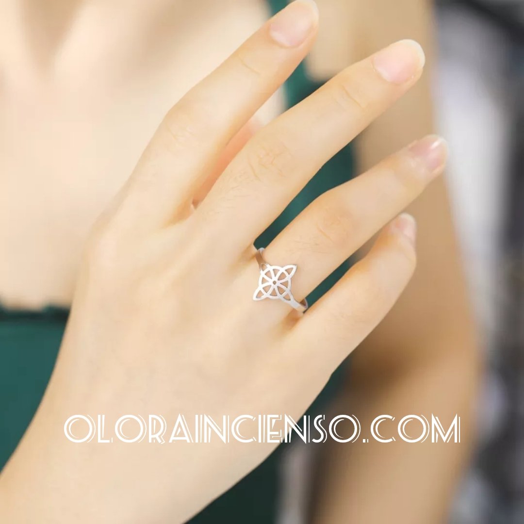 Anillo Nudo de Bruja 2